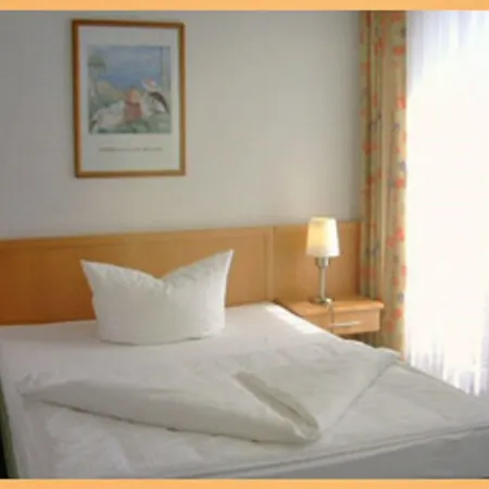 Otel Garni Park 3*