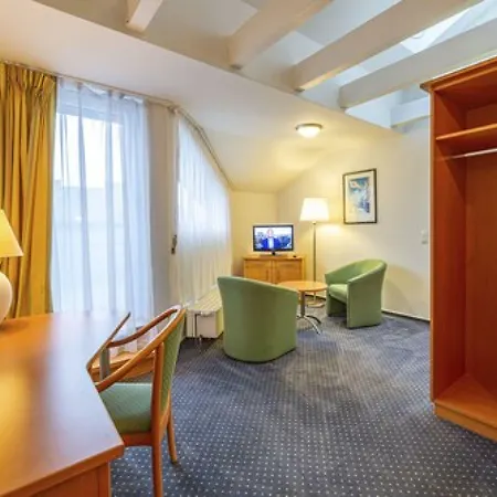 Otel Garni Park 3*