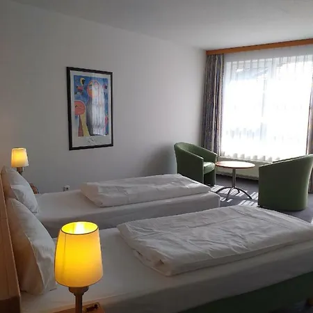 Garni Park 3*